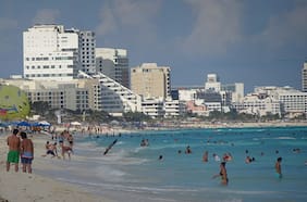 El nuevo negocio de los cárteles mexicanos: estafar a los jubilados