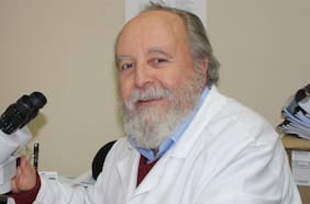 El “oráculo” se despide de la pandemia: padrastro de Izkia Siches pone término a su análisis proyectivo semanal
