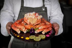 Ocean Pacific's: la vuelta del buque madre, el restaurante y museo de barrio Brasil