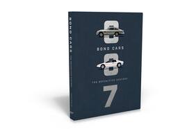 ¿Buscas un regalo para un fanático de los autos? Mira este libro de James Bond