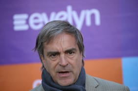 Luciano Cruz-Coke: “El electorado tiene que ver quién es más competitivo en segunda vuelta para que Jara no sea presidenta”