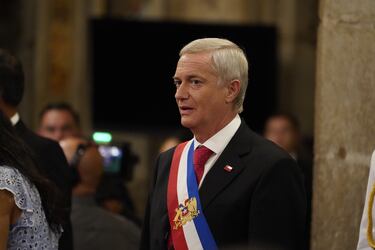 Gobernar sin cheque en blanco