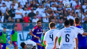 Director de Azul Azul sorprende y se burla de Colo Colo: “Llenan solo cuando juegan con nosotros”