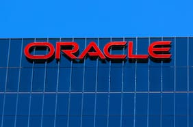 Qué es y qué hace Oracle, la empresa cuyas acciones se dispararon en más del 40%