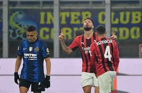 Alexis y Vidal caen en el Derby della Madonnina: el Milan se lo da vuelta al Inter con doblete de Giroud