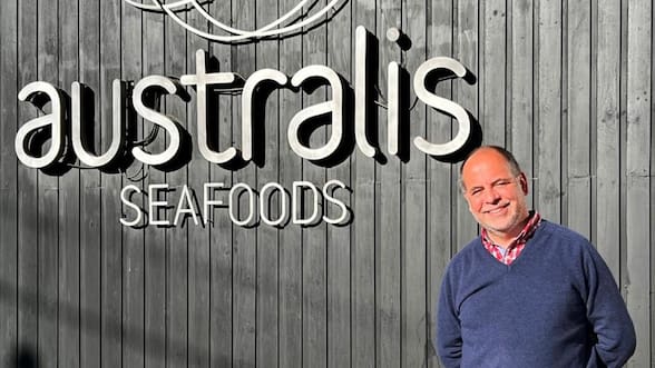 Andrés Lyon asume como CEO de la matriz de salmonera Australis en Chile