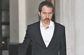 Canciller Urrejola defiende designación de Germán Berger Hertz como agregado cultural en España en medio de polémica por su nombramiento