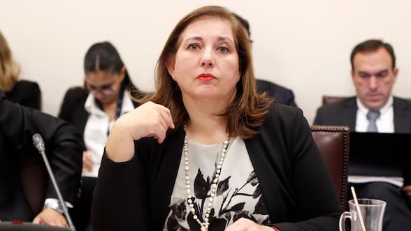 Tensión Poduje-Núñez: Vodanovic acusa “vendettas privadas con recursos públicos” tras despidos en el Minvu