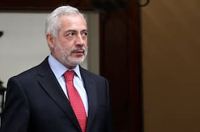 “Acto de ilegalidad y arbitrariedad”: Corte deja sin efecto desvinculación de exfiscal del Senado ordenada por Raúl Guzmán