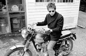 Anatomía de una caída: el día en que un accidente de moto cambió la historia de Bob Dylan