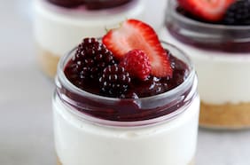 Un fácil y rápido mini cheesecake de berries