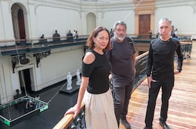 Por la cruz y la bandera: el regreso de la performance que sacudió al país hace 30 años