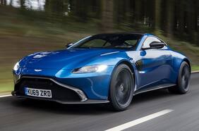 Ninguno de sus modelos la ofrecerá: Aston Martin le pone la lápida a las cajas manuales