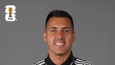 Sicólogos, informes de Canadá y Qatar y millonario bono: la preparación de Cristián Garay para su debut en el Mundial