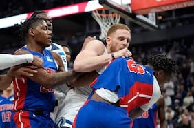 Siete expulsados y los entrenadores enfrentados: los detalles de la brutal pelea que sacude a la NBA