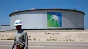 Arabia Saudita dice que interceptó drones que intentaban atacar su mayor refinería de petróleo