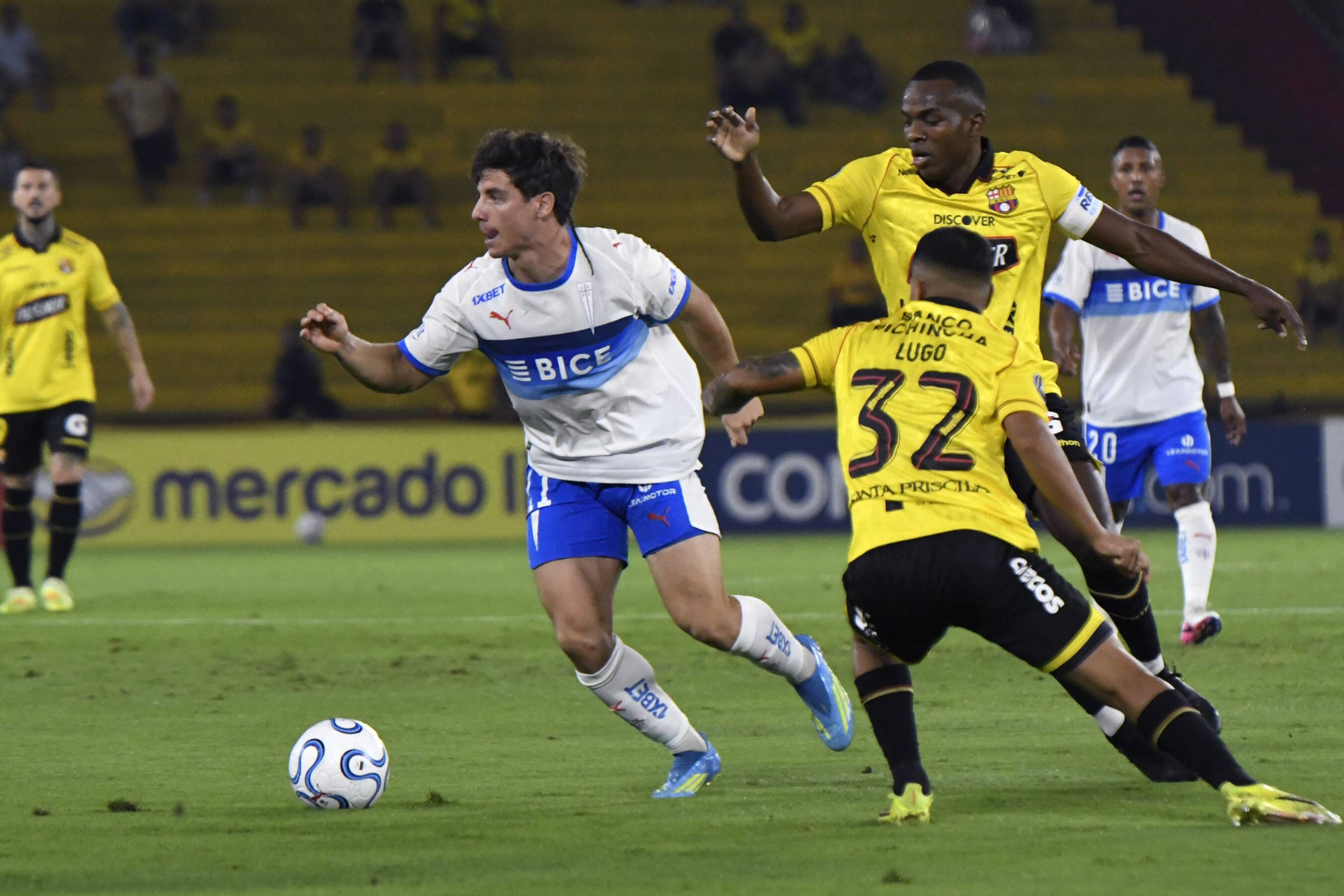 Universidad Católica vence 2-1 a Barcelona SC y se sitúa como líder del Grupo D en la Copa Libertadores — image 4