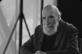 Raúl Zurita da el cierre al primer ciclo del programa de TV Poéticas del Puente