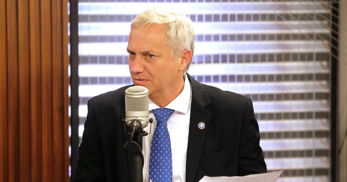 Kast comparte postura de Valenzuela sobre “parásitos” en el Estado: “Qué bueno que se pongan nerviosos”