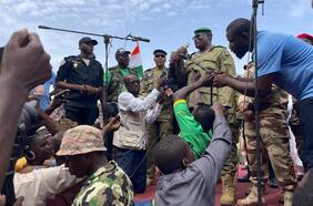 La Unión Europea ve “margen para la mediación” en Níger para revertir el golpe de Estado