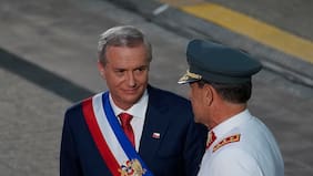 Kast activa su “gobierno de emergencia”: firma seis decretos con foco en frontera, gasto público y permisos ambientales