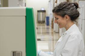 Chile reúne a cuatro de los científicos líderes en el desarrollo de vacunas del mundo