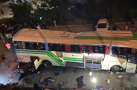 Grave accidente en Valparaíso deja un fallecido y múltiples lesionados: bus con cerca de 40 músicos cae por ladera