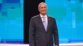 Kast afirma que “hay 1.200.000 personas asesinadas”, 40 mil muertos en listas de espera y un millón de desempleados: falso ❌