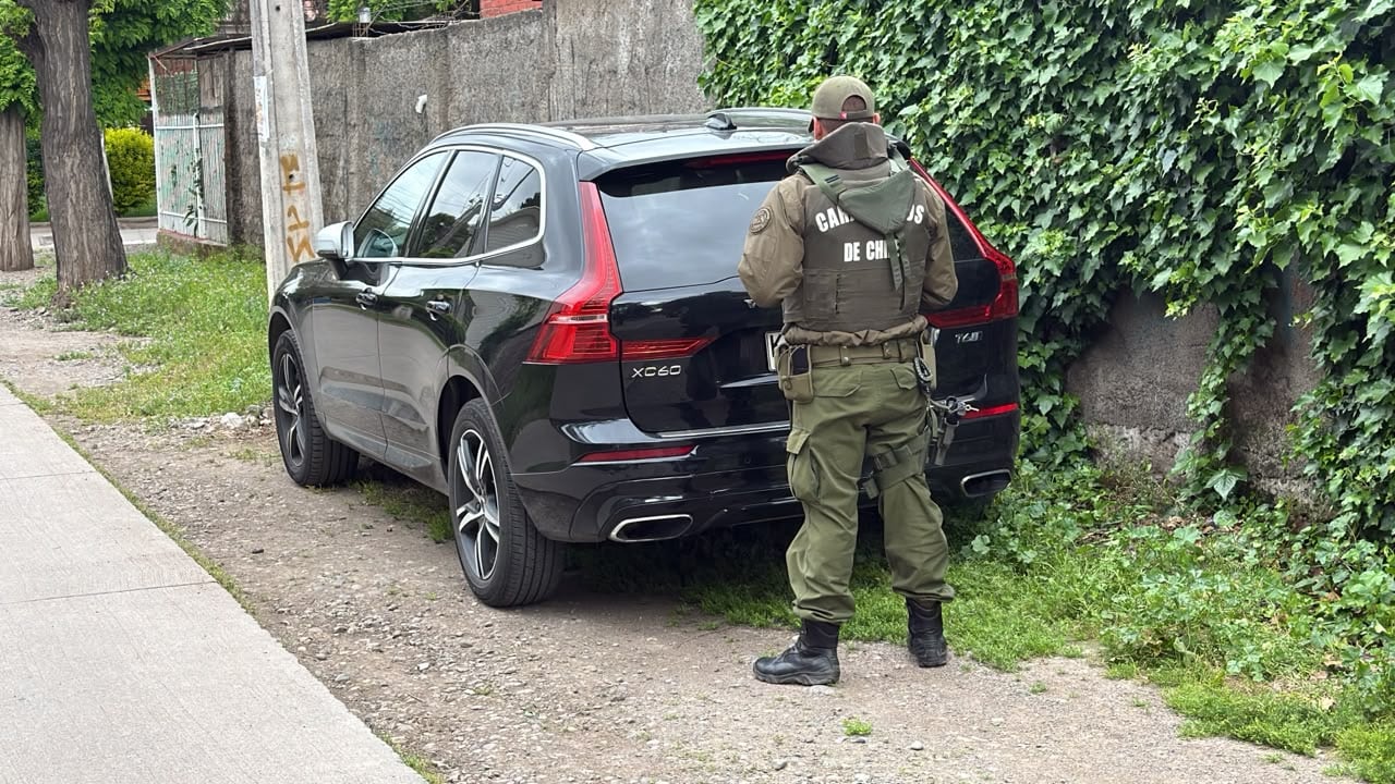 Encuentran en Maipú el vehículo robado a Mónica Rincón en encerrona