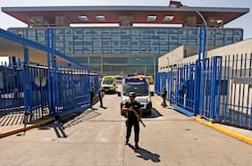Gendarmes acusan “nula respuesta” del gobierno tras aumento de contagiados por Covid en recintos penitenciarios