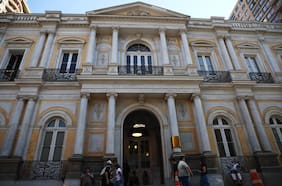 Consejo de Monumentos contesta a Contraloría y afirma que en agosto le informó sobre permisos aludidos por Dorothy Pérez en Enade