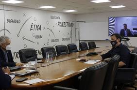 Cuentas telefónicas de personas que ya no están, alcohol y trajes: los extraños gastos que detalla la auditoría interna de la ANFP