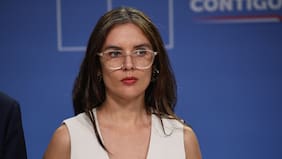 Vallejo expresa molestia por “filtración” de carta al PC por Jadue y en crisis oficialista pide poner la “pelota al piso”