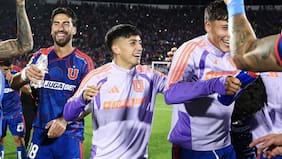 “Lucero rompió el hielo” e “Hijo, tú dime qué se siente”: las burlas de la U a la UC tras ganar el Clásico Universitario