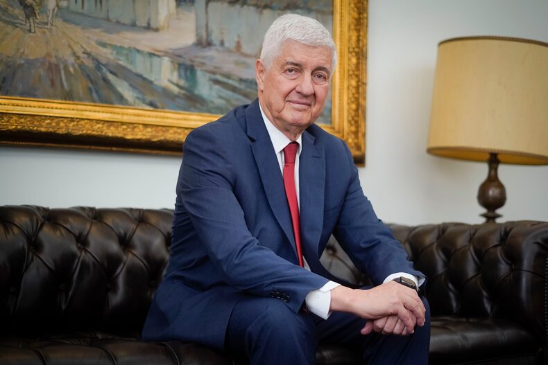 JAVIER ETCHEBERRY, DIRECTOR SII