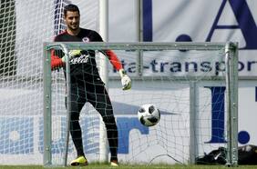 Lo de la Roja ya es maldición: descartado Arias