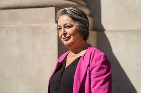 De ministra a candidata: las últimas horas de Jeannette Jara (PC) en el gabinete del Presidente Boric