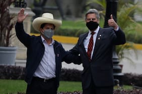 En busca de gobernabilidad: la variopinta coalición que sostendrá a Pedro Castillo en el Congreso peruano