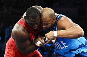 ¿En qué lugar está Chile en el medallero de París tras la plata de Acosta? ¿Cuántas preseas tiene el país en la historia de los JJ.OO.?