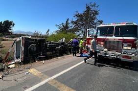 Dos fallecidos y al menos 20 heridos deja accidente de tránsito en Ovalle