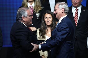 Cómo Kast pasó de denunciar a Jaime Campos en Fiscalía por soborno y cohecho a integrarlo a su gabinete