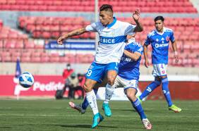 Accidentada práctica de la UC: César Pinares termina en la clínica tras chocar con Eugenio Mena