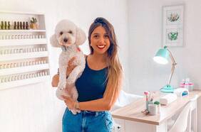 Bárbara Bravo, dueña de Barbie Nails: “Nadie anda con efectivo en la cartera”