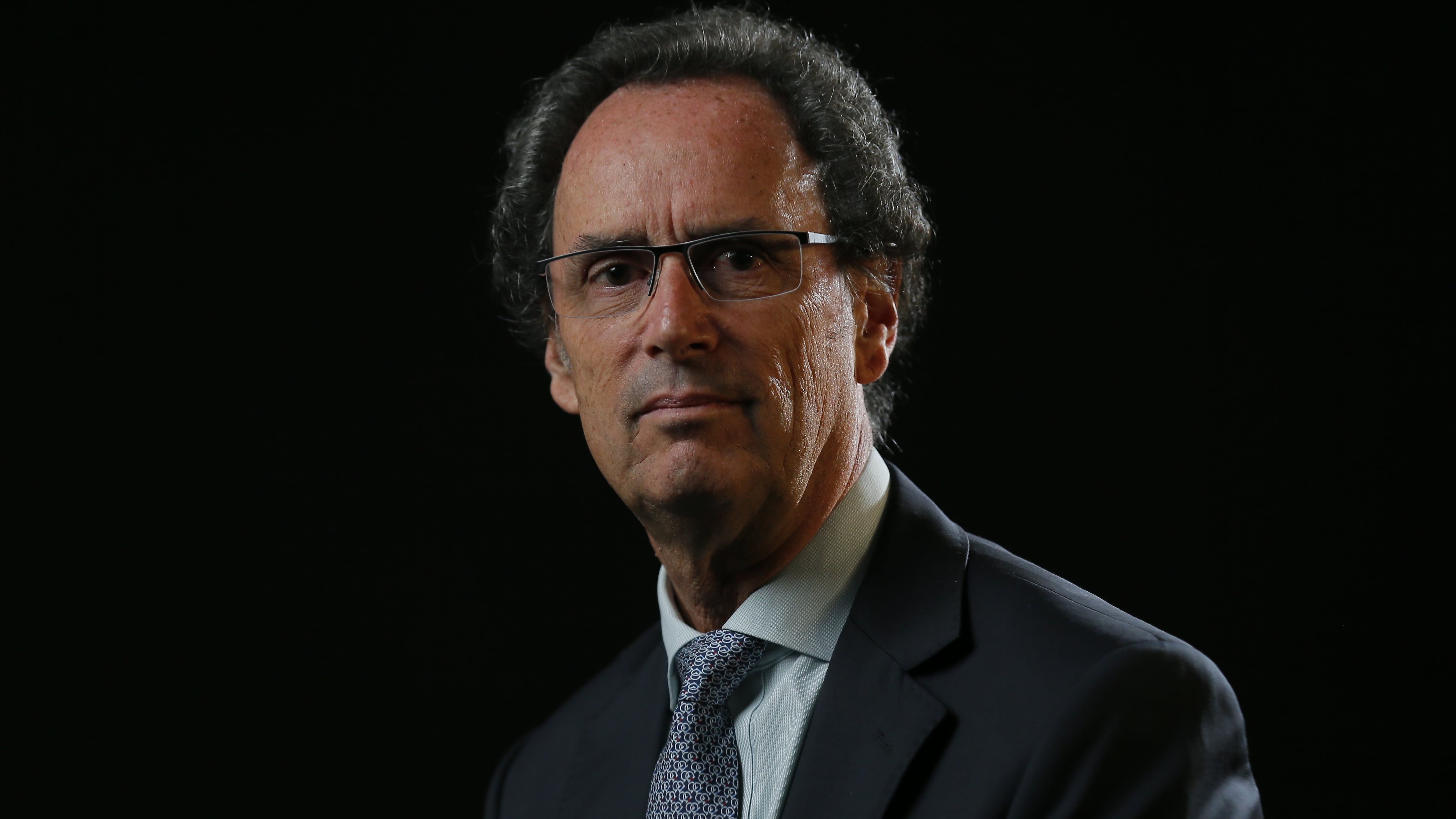 "Es prioritario, es urgente": el rector de influyente universidad que defiende la inversión en conocimiento