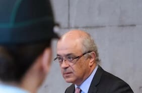 Tribunal levanta prohibición de ingresar a la Clínica Las Condes a oncólogo acusado de abuso sexual, Manuel Álvarez