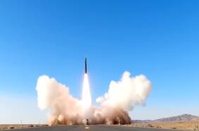 Así son los misiles hipersónicos “invencibles” con los que China podría atacar distintas bases de Estados Unidos