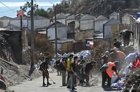 Gobierno anuncia plan urgente de limpieza, control vehicular y ayuda a familias afectadas por incendios en el centro-sur