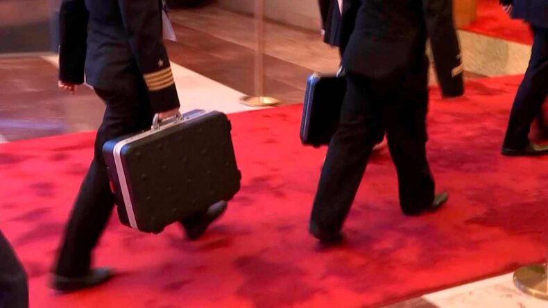 Russian nuclear briefcase