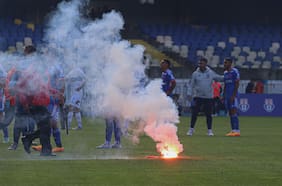 Columna de Aldo Vidal: Violencia en los estadios: ir a las causas