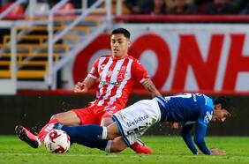 El Necaxa de los chilenos no puede ganar en la Liga MX